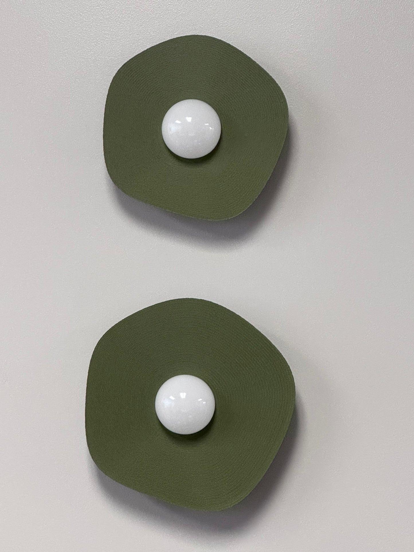 Pearl Sconce — Dimmable LED Wireless Rechargeable Wall Light with DZN Mount