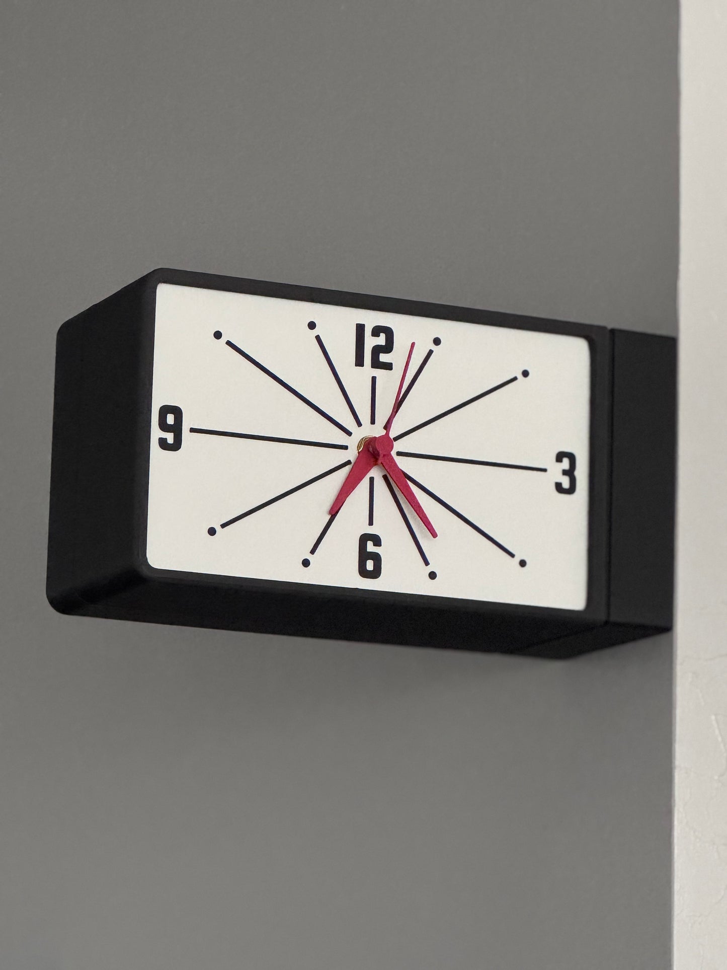 Meridian Wireless Illuminated Double-sided Wall Clock | Mid-Century Modern Retro Cordless Decor